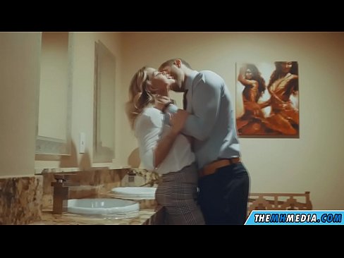 ❤️ Keď vás prsnatá blondínka zvádza na verejných toaletách ☑ Super porno na sk.image-kassir.ru